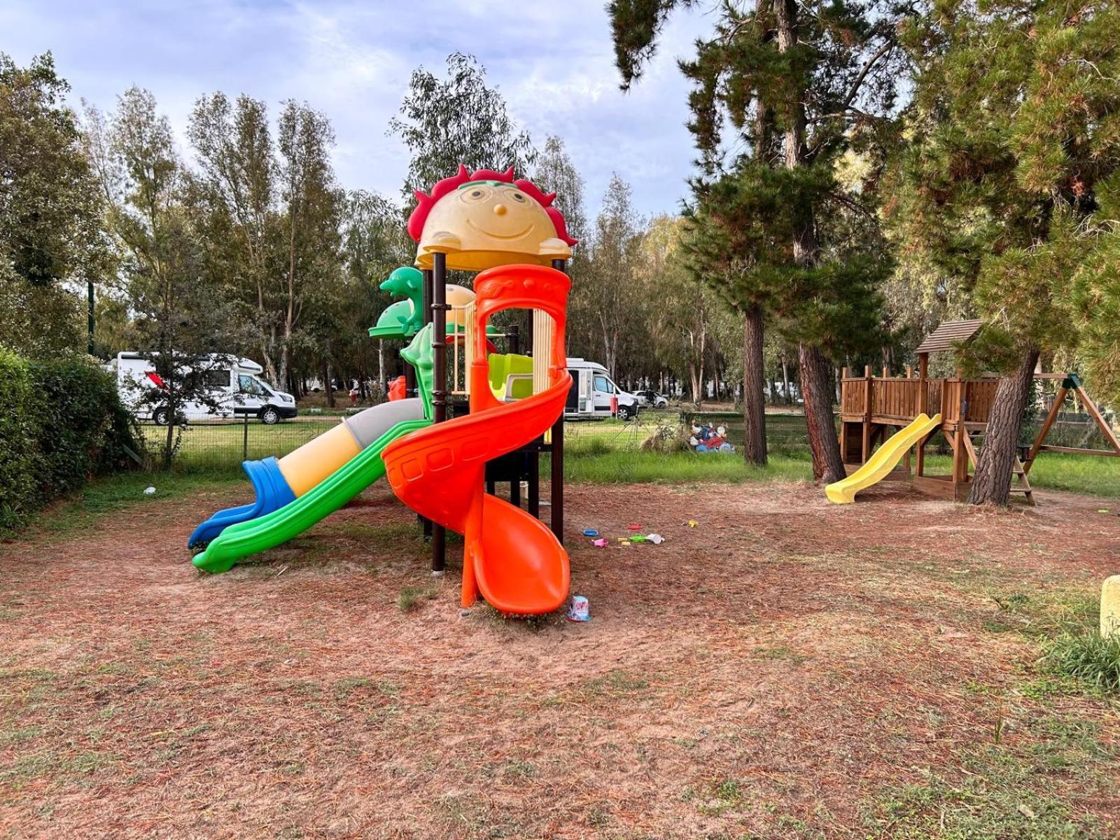 Happy Camp Mobile Homes In Camping Iscrixedda Lotzorai Bagian luar foto
