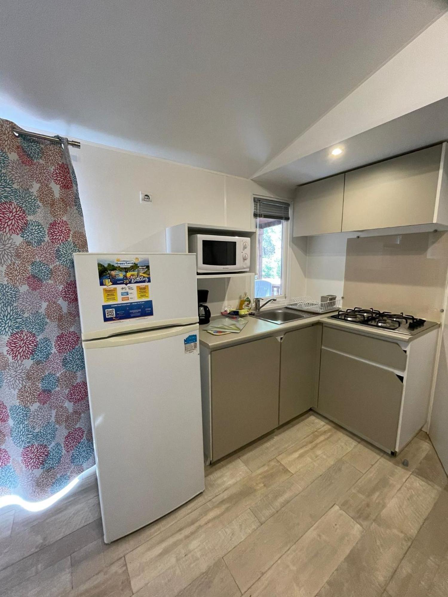 Happy Camp Mobile Homes In Camping Iscrixedda Lotzorai Bagian luar foto